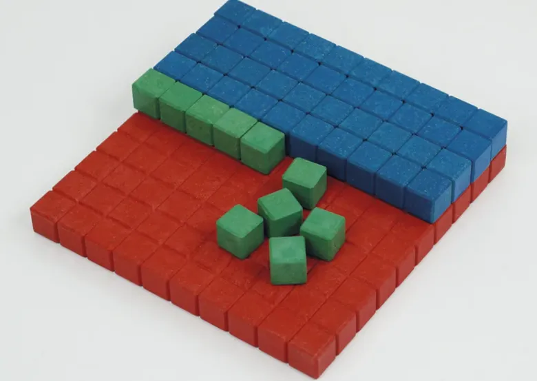 Dienes Grundsortiment Montessori, 121-tlg., RE-Wood, in Stapel-Box "Montessori Premium"