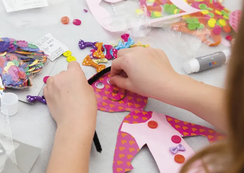 Großes Kreativ-Set "Die Kinder dieser Welt", 1.100-tlg.