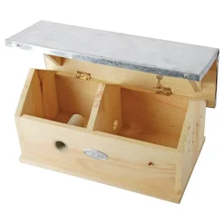Hummel-Haus, aus Holz, aufklappbar