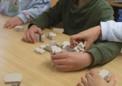 Klassensatz Stapel-Zahlen naturfarben, 8-tlg., in Stapel-Box