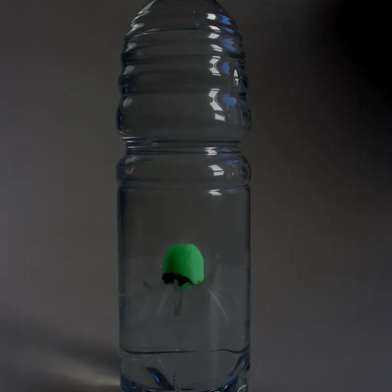Lumineszierender Flaschentaucher, 5 cm