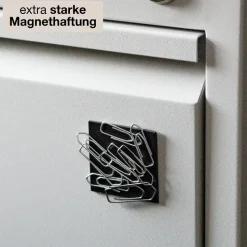 Magnet-Plättchen selbstklebend, 30x30 mm, 28 Stück