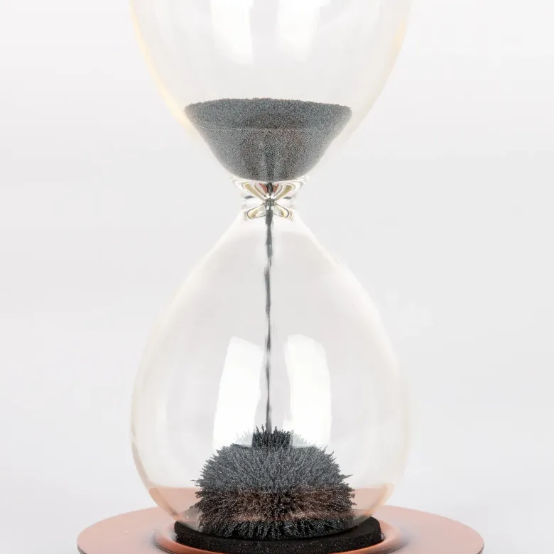 Sanduhr magnetisch, 14 cm hoch, 5,5 cm ø