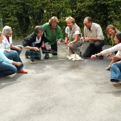 Strippenzieher XXL aus Holz, 22-tlg.